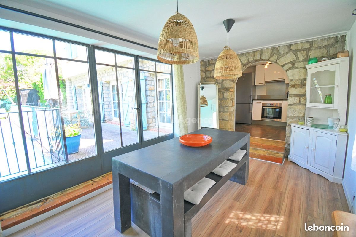 Maison à vendre, 94m², Montauroux