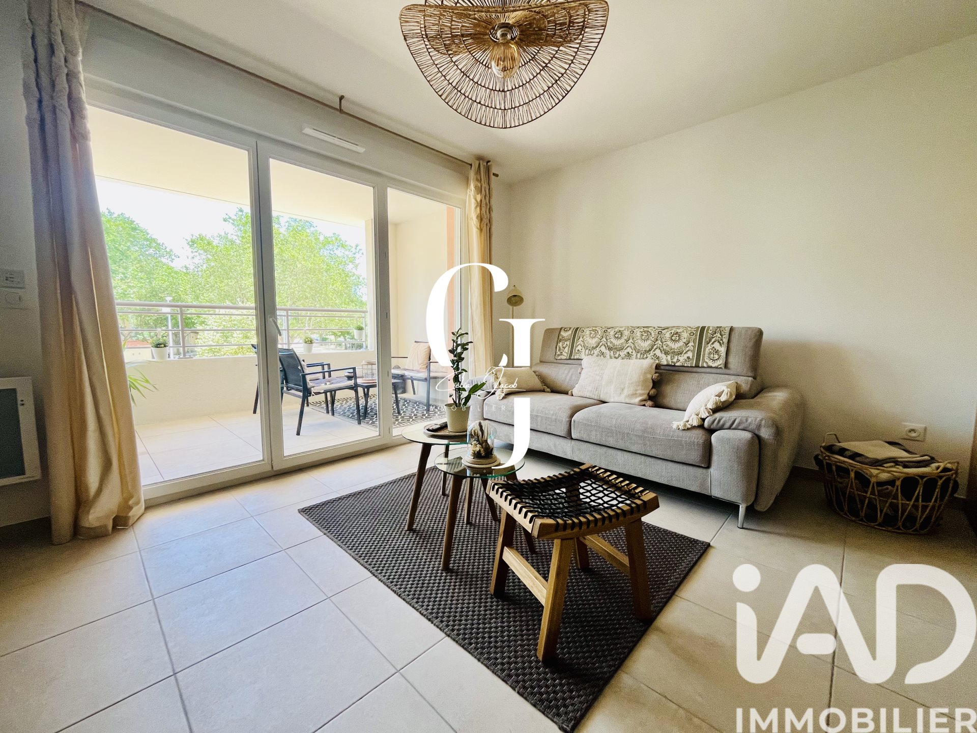 Appartement à vendre, 65m², Solliès-Pont