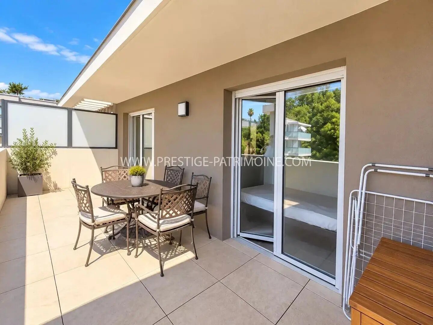 Appartement à louer, 29m², Mougins