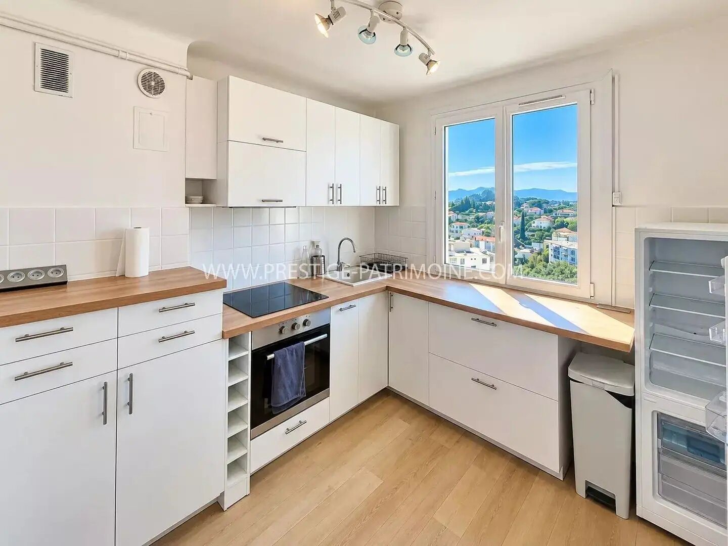 Appartement à louer, 43m², Cannes
