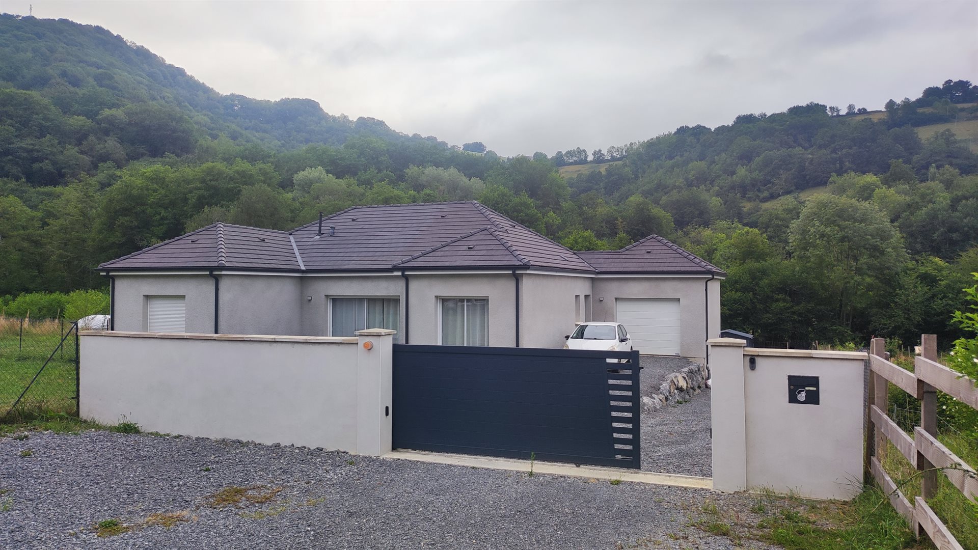 Maison à vendre, 114m², Oloron-Sainte-Marie