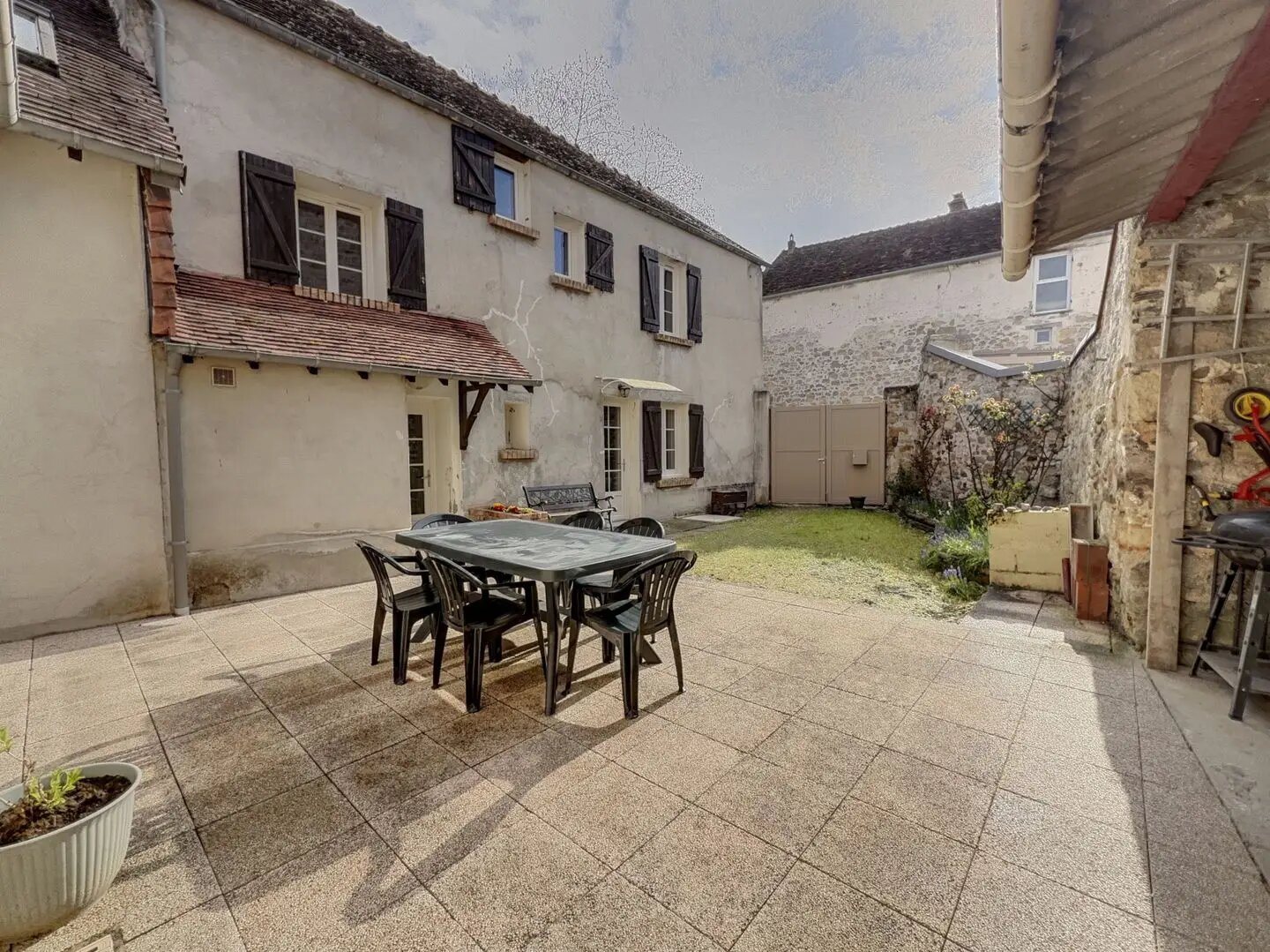 Maison à vendre, 110m², Jouy-le-Moutier
