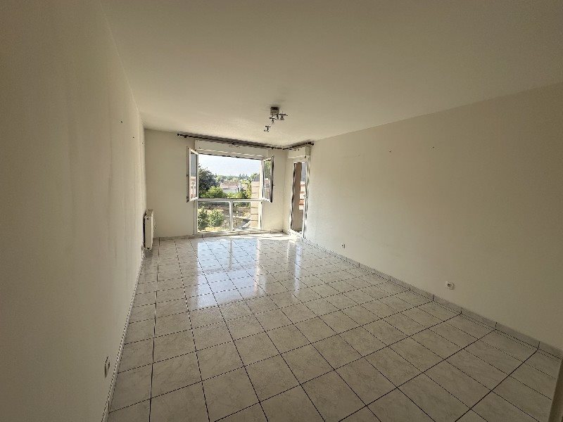 Appartement à louer, 65m², Melun