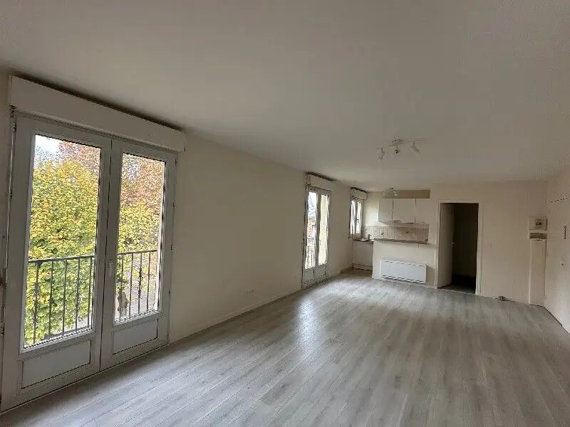 Appartement à louer, 32m², Dammarie-lès-Lys