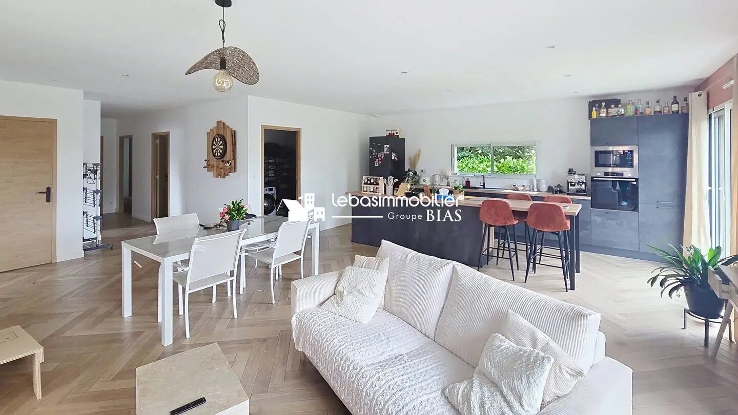 Maison à vendre, 109m², Yerville