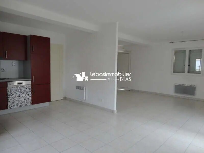 Maison à louer, 89m², Valliquerville