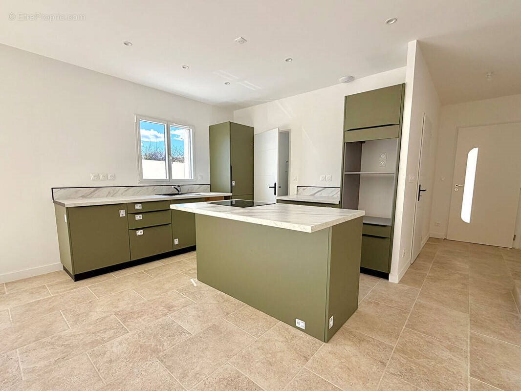 Maison à vendre, 92m², Caveirac