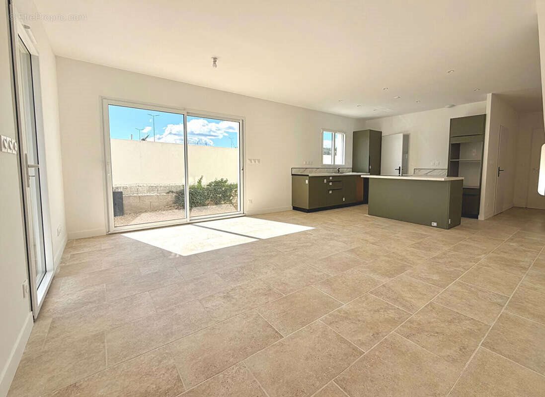 Maison à vendre, 92m², Caveirac