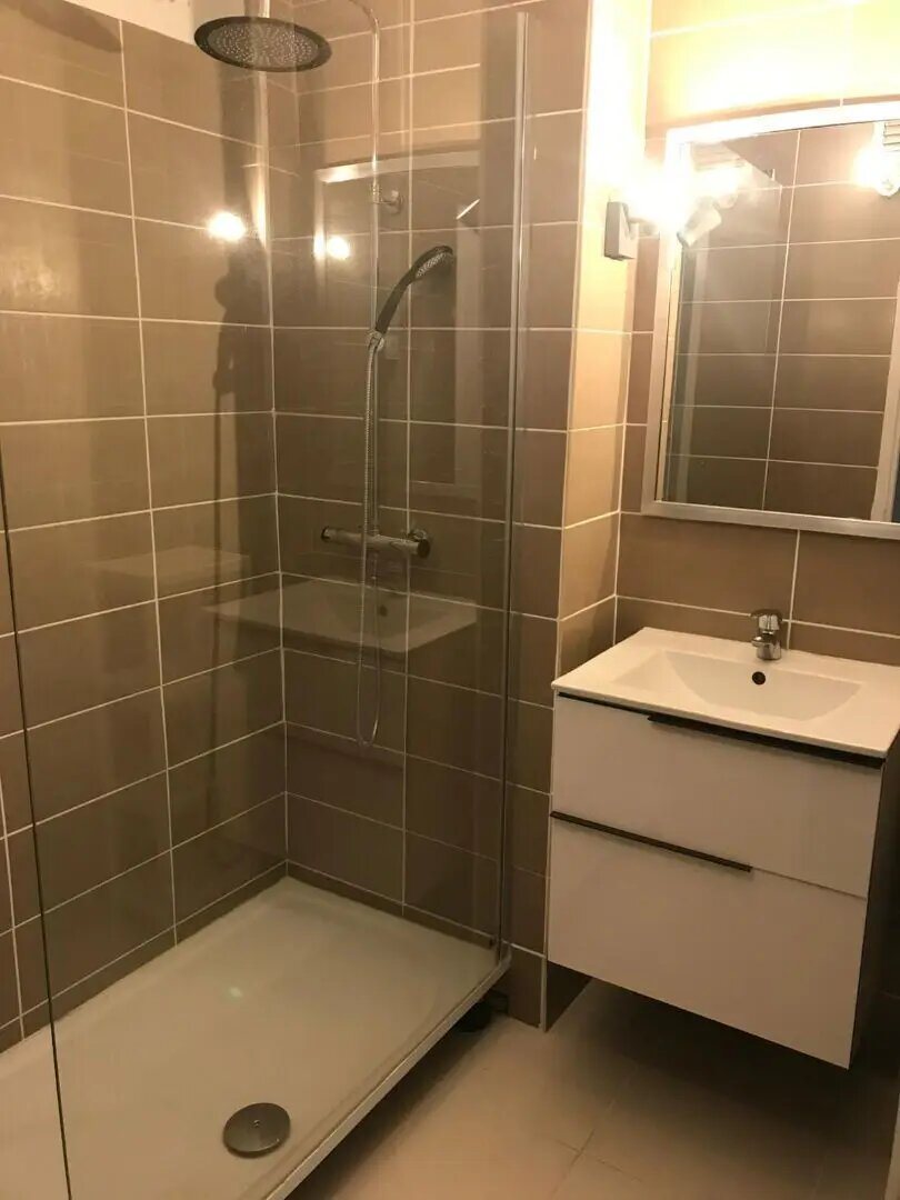 Appartement à louer, 85m², Nîmes