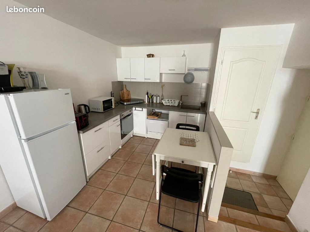 Appartement à louer, 46m², Nîmes