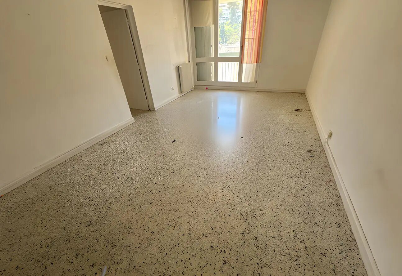Appartement à vendre, 78m², Nîmes