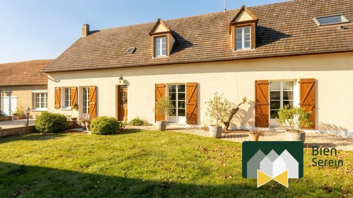 Maison à vendre, 223m², Les Villages Vovéens
