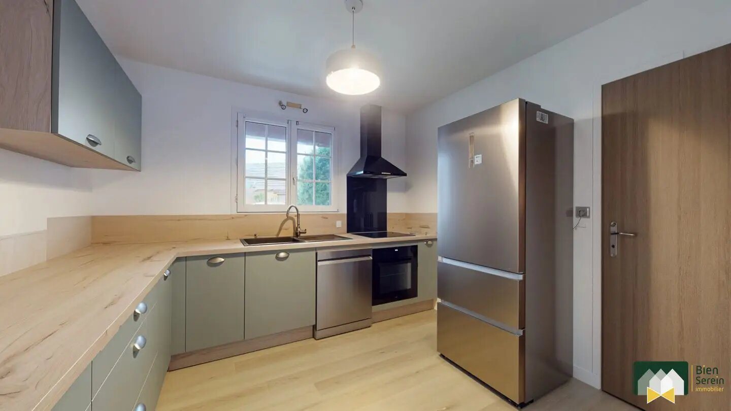 Maison à vendre, 119m², Luisant