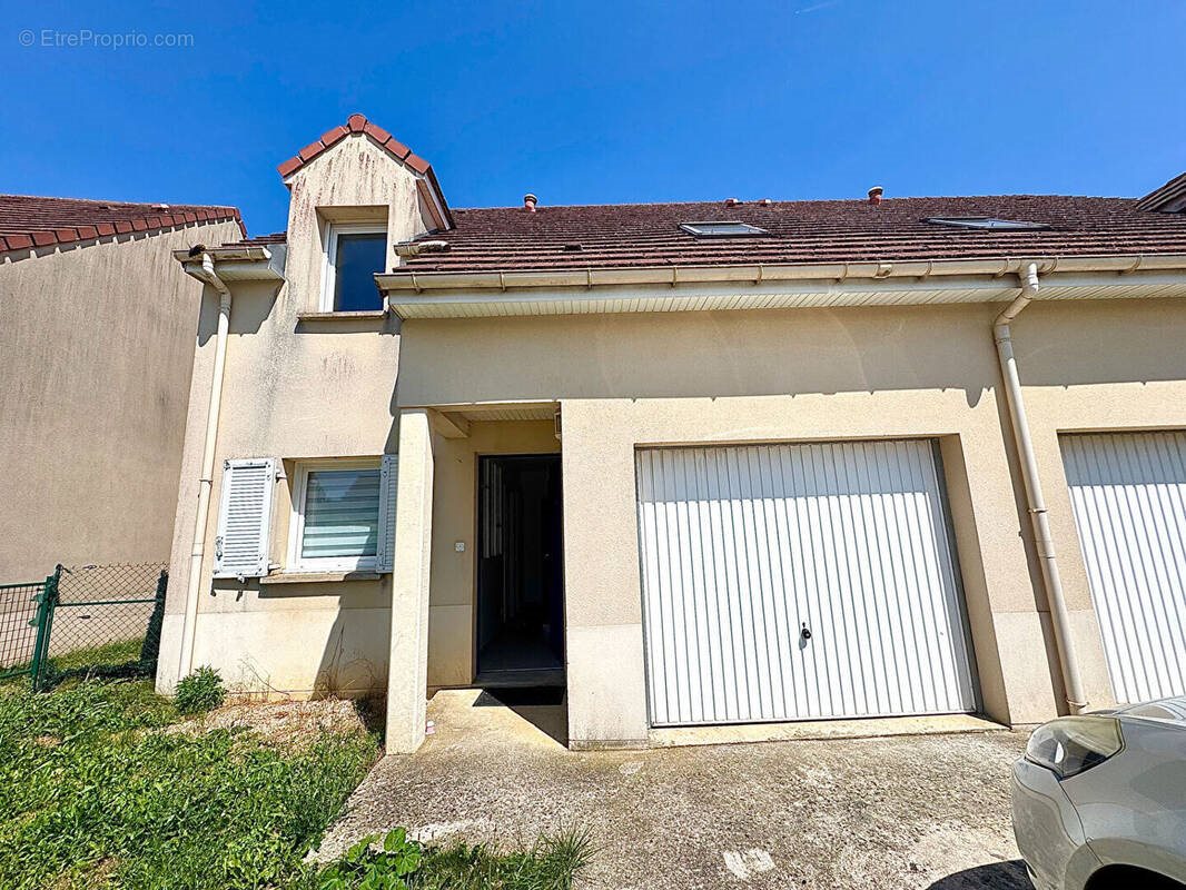 Maison à vendre, 91m², Lèves