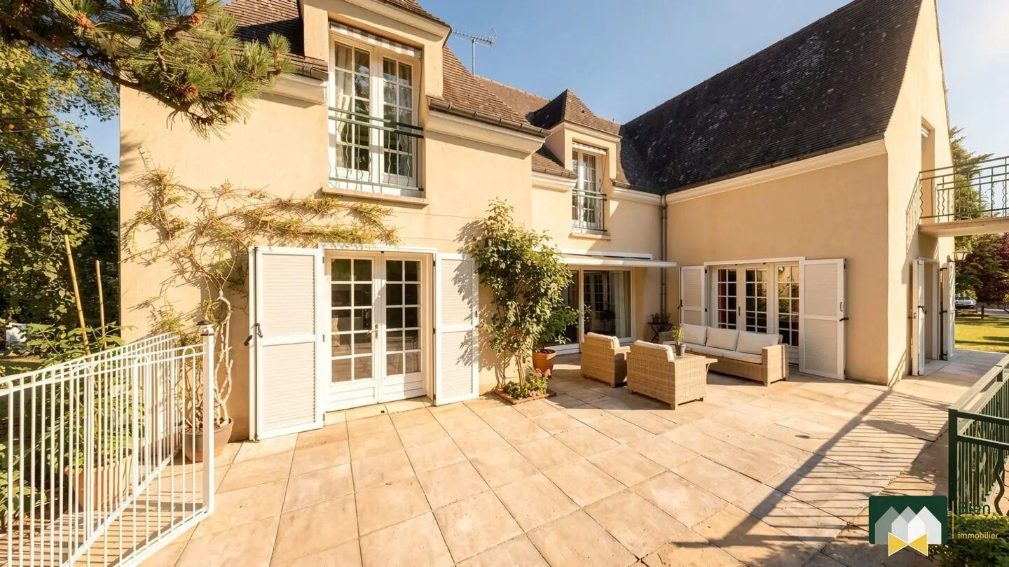 Maison à vendre, 232m², Tréon