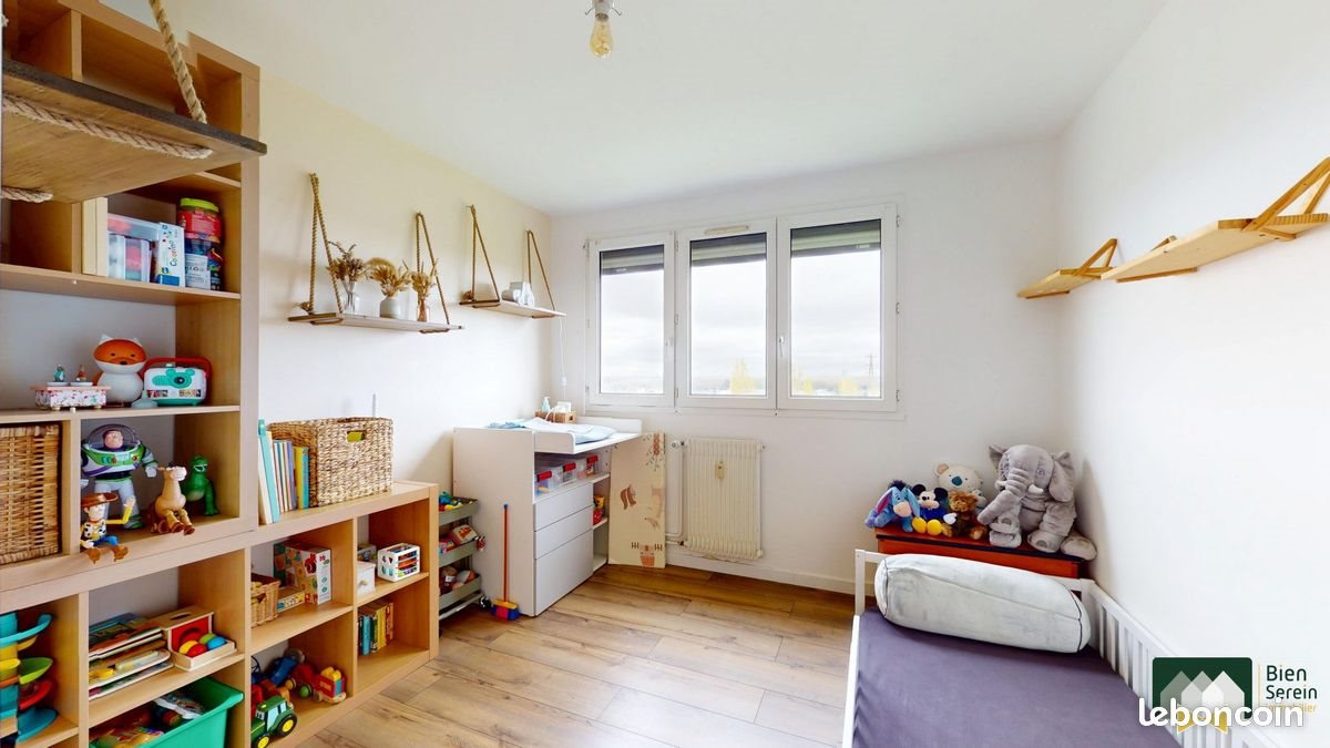 Appartement à vendre, 66m², Luisant