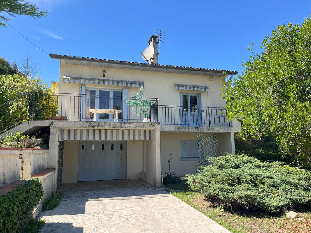 Maison à vendre, 220m², Auch