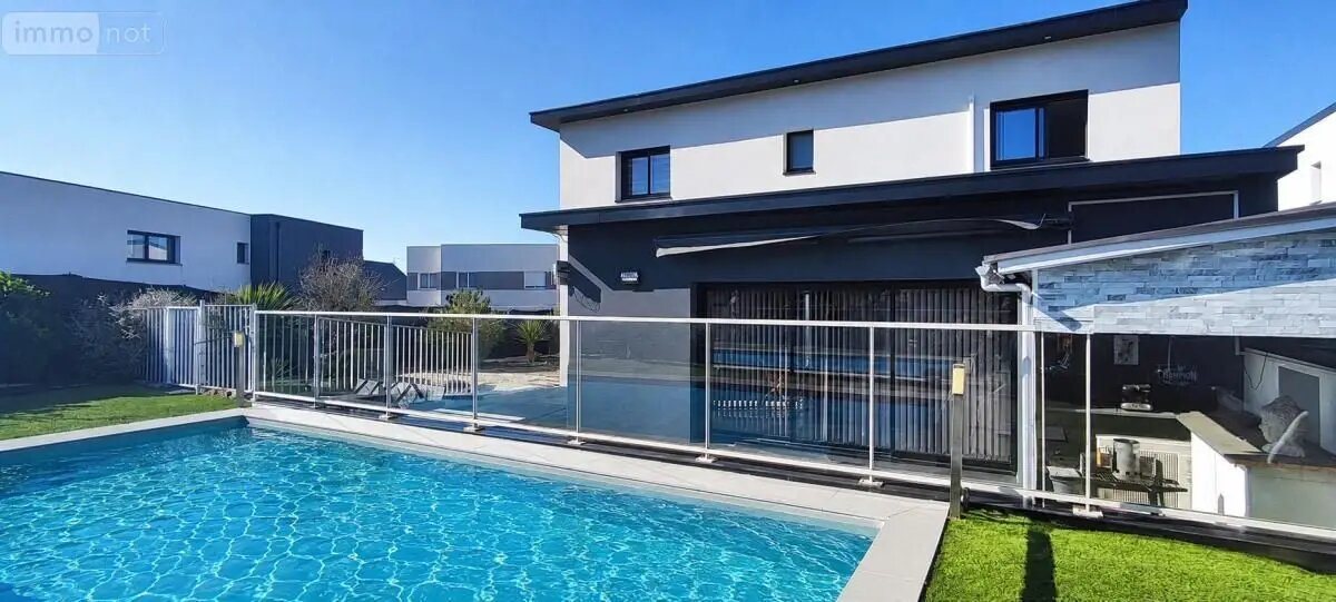 Maison à vendre, 140m², Montreuil-Juigné