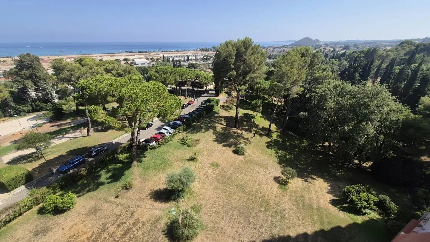 Appartement à louer, 57m², Cagnes-sur-Mer