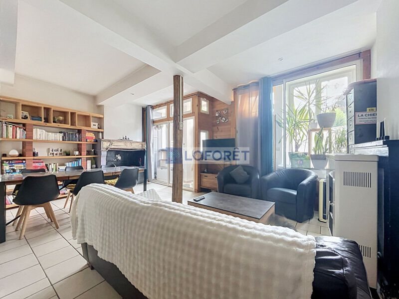 Maison à vendre, 92m², Wassy