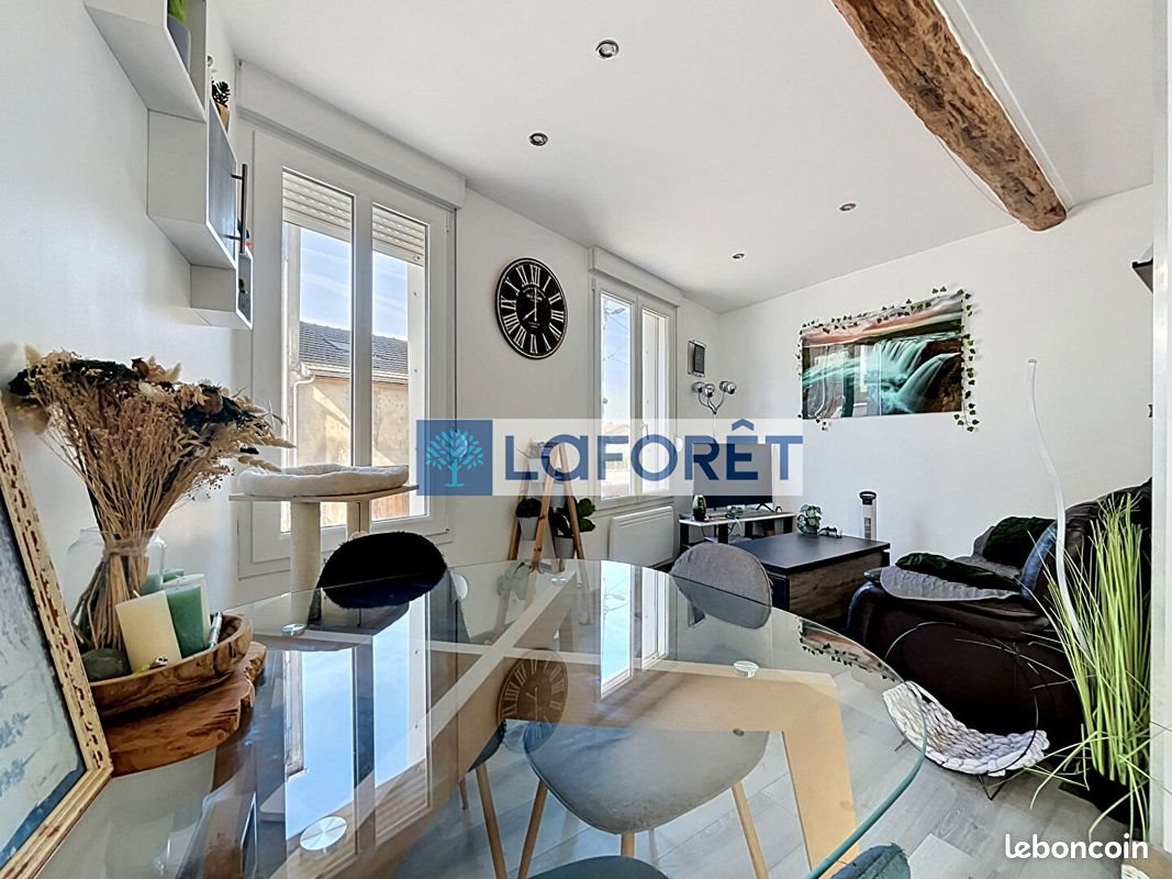 Maison à vendre, 55m², Wassy
