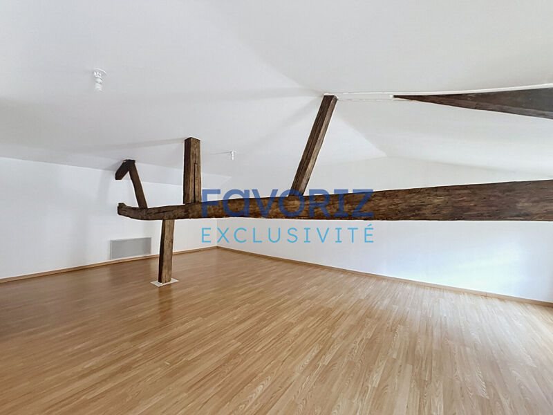 Maison à louer, 96m², Wassy