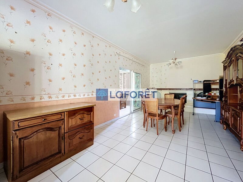 Maison à vendre, 198m², Wassy
