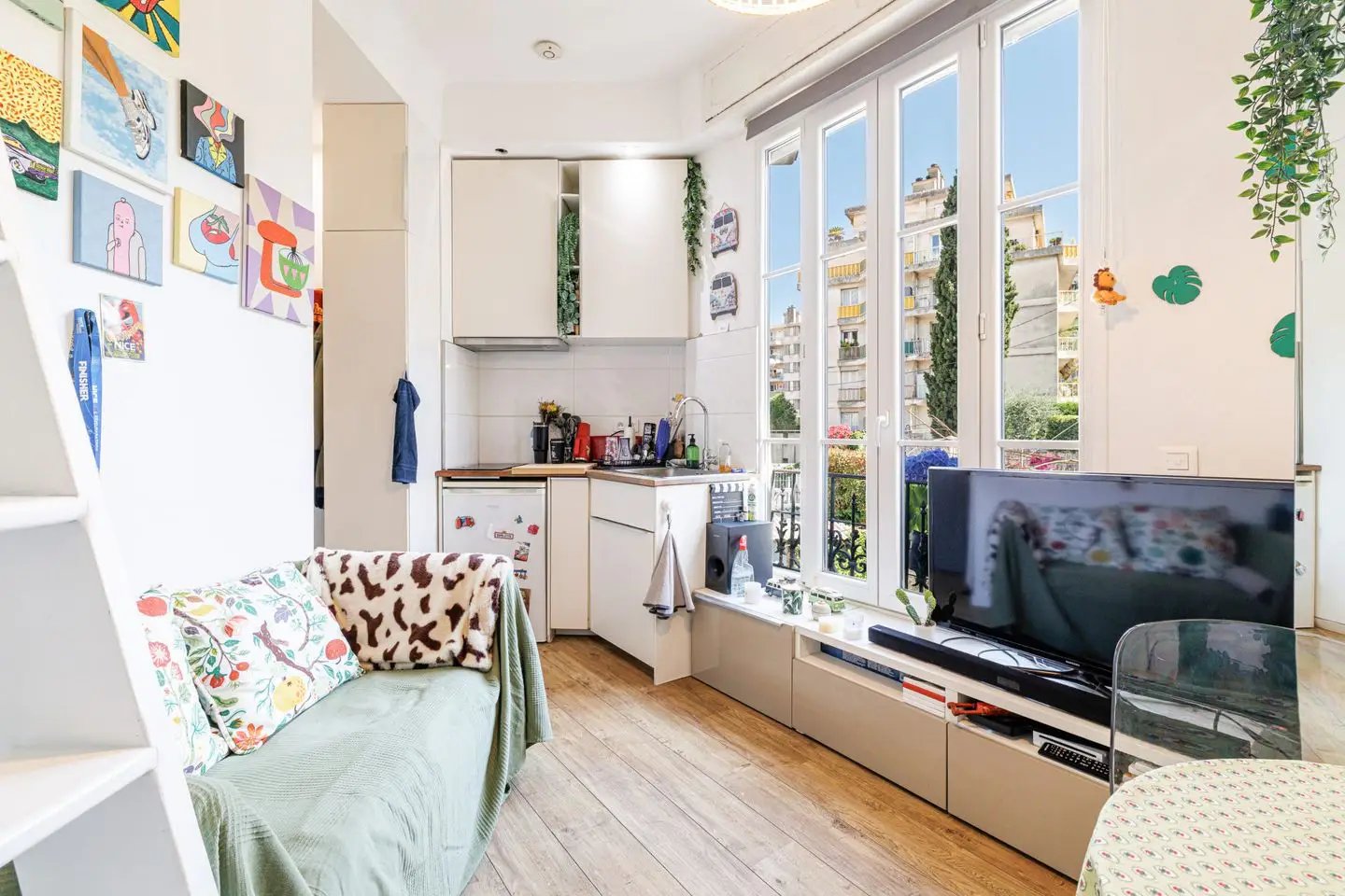 Appartement à louer, 17m², Nice
