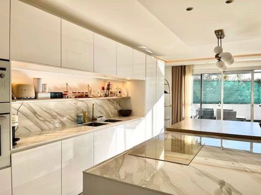 Advert pic 0