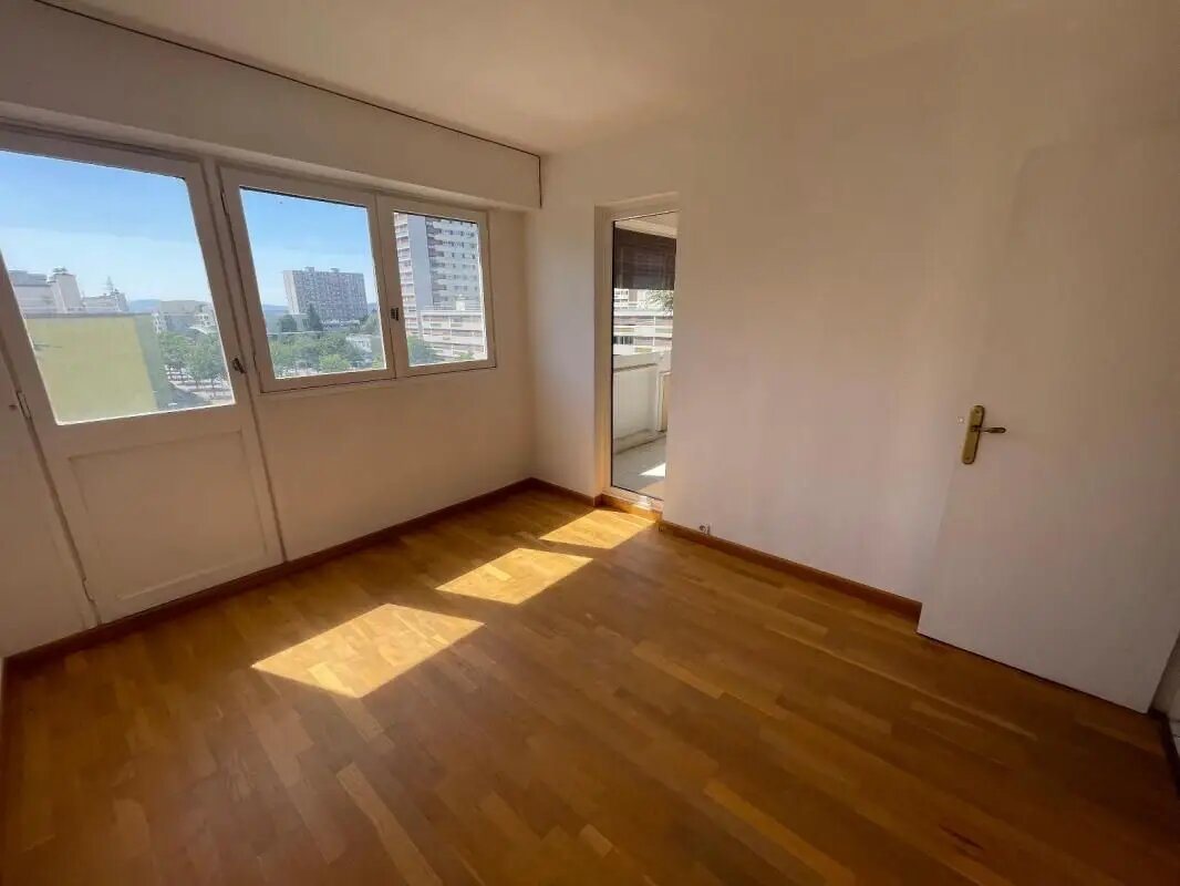 Appartement à louer, 71m², Rillieux-la-Pape