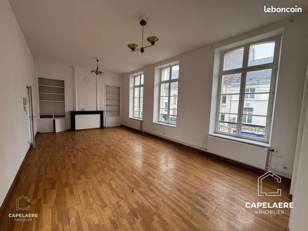 Appartement à vendre, 718m², Saint-Omer