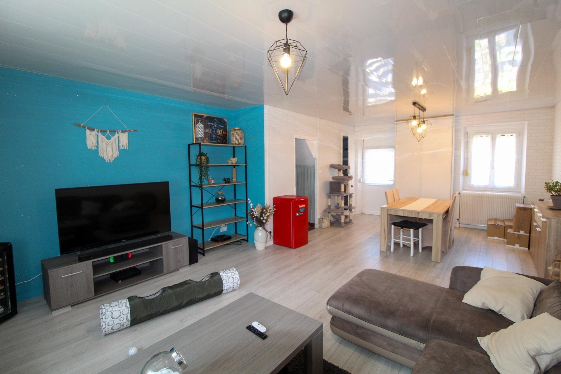 Maison à vendre, 77m², Montceau-les-Mines