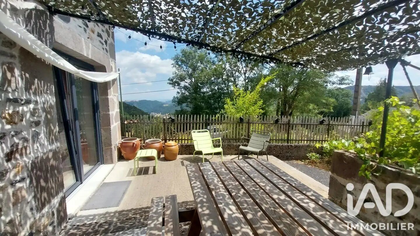 Maison à vendre, 220m², Besse-et-Saint-Anastaise