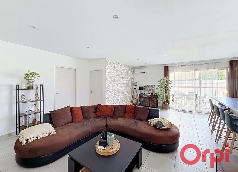 Maison à vendre, 77m², Pia
