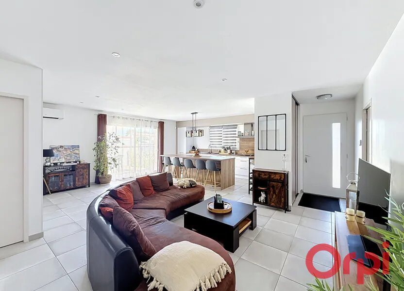 Maison à vendre, 77m², Pia