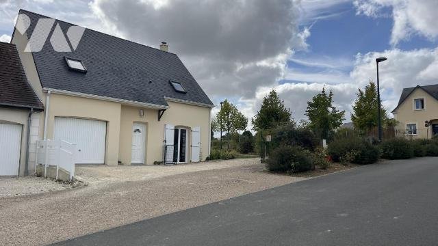 Maison à vendre, 98m², Saint-Etienne-de-Chigny