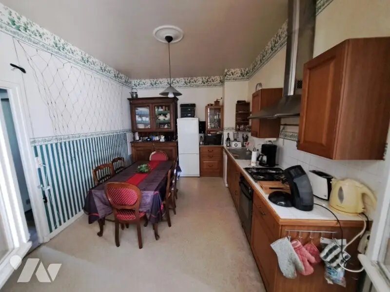 Maison à vendre, 196m², Luynes