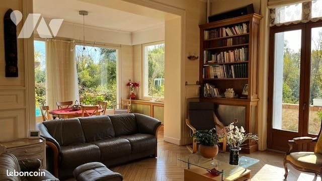 Maison à vendre, 210m², Saint-Etienne-de-Chigny