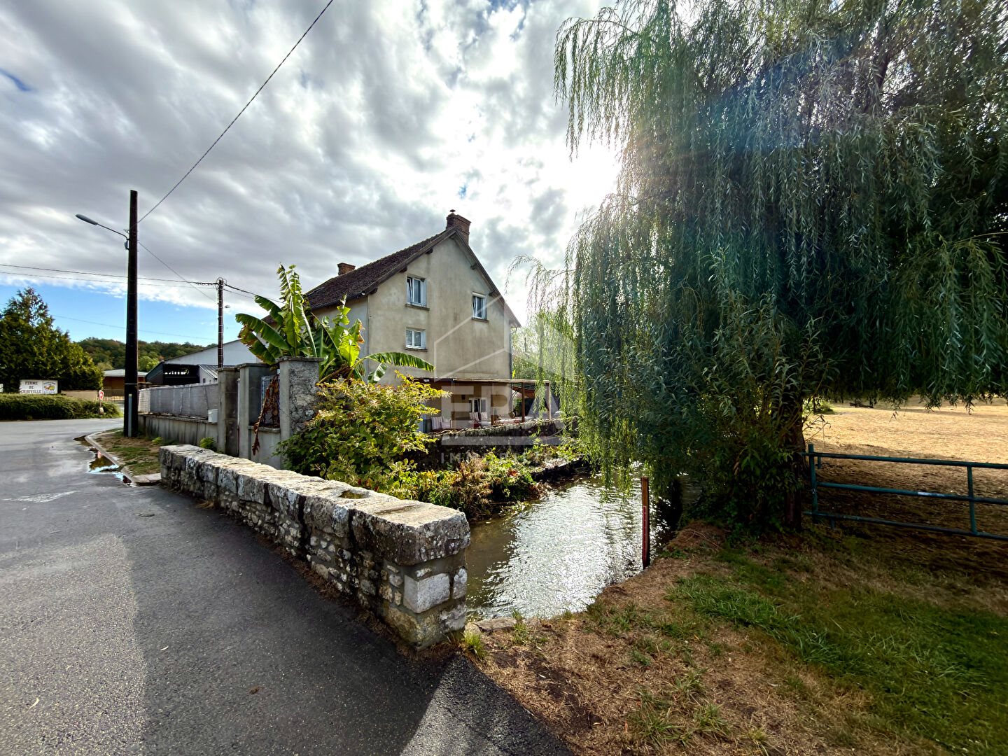 Maison à vendre, 104m², Nonville