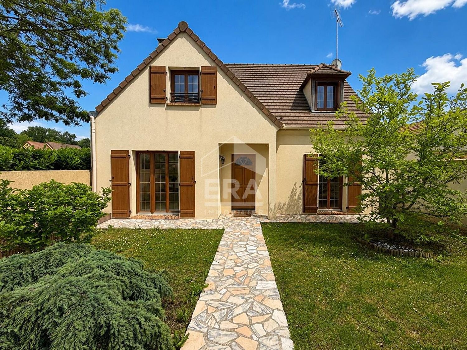 Maison à vendre, 124m², Montcourt-Fromonville