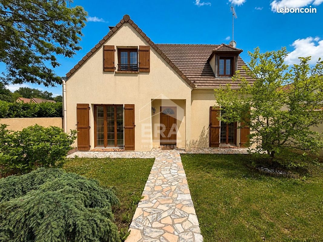 Maison à vendre, 124m², Nemours