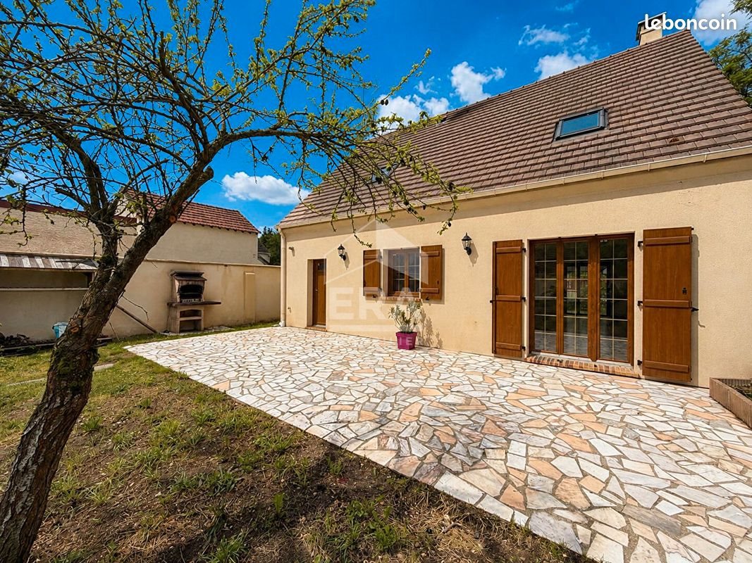 Maison à vendre, 124m², Nemours