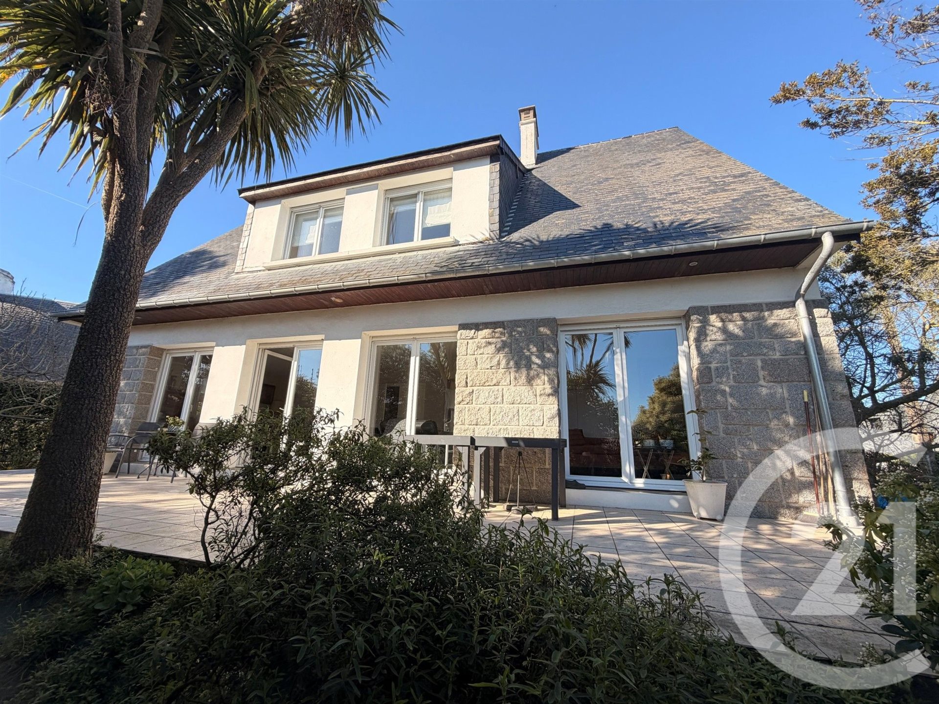 Maison à vendre, 161m², Jullouville