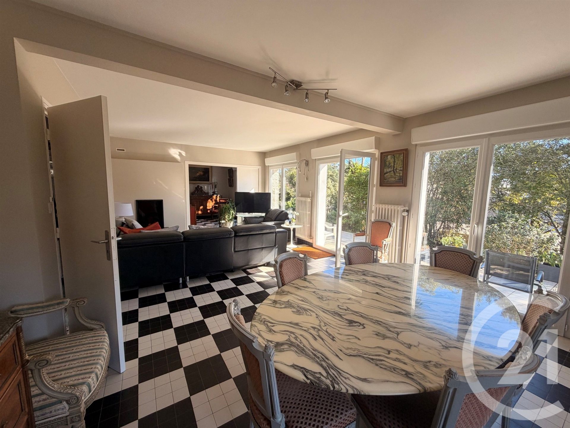 Maison à vendre, 161m², Jullouville
