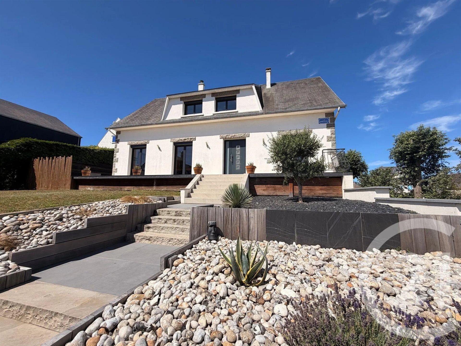 Maison à vendre, 215m², Jullouville