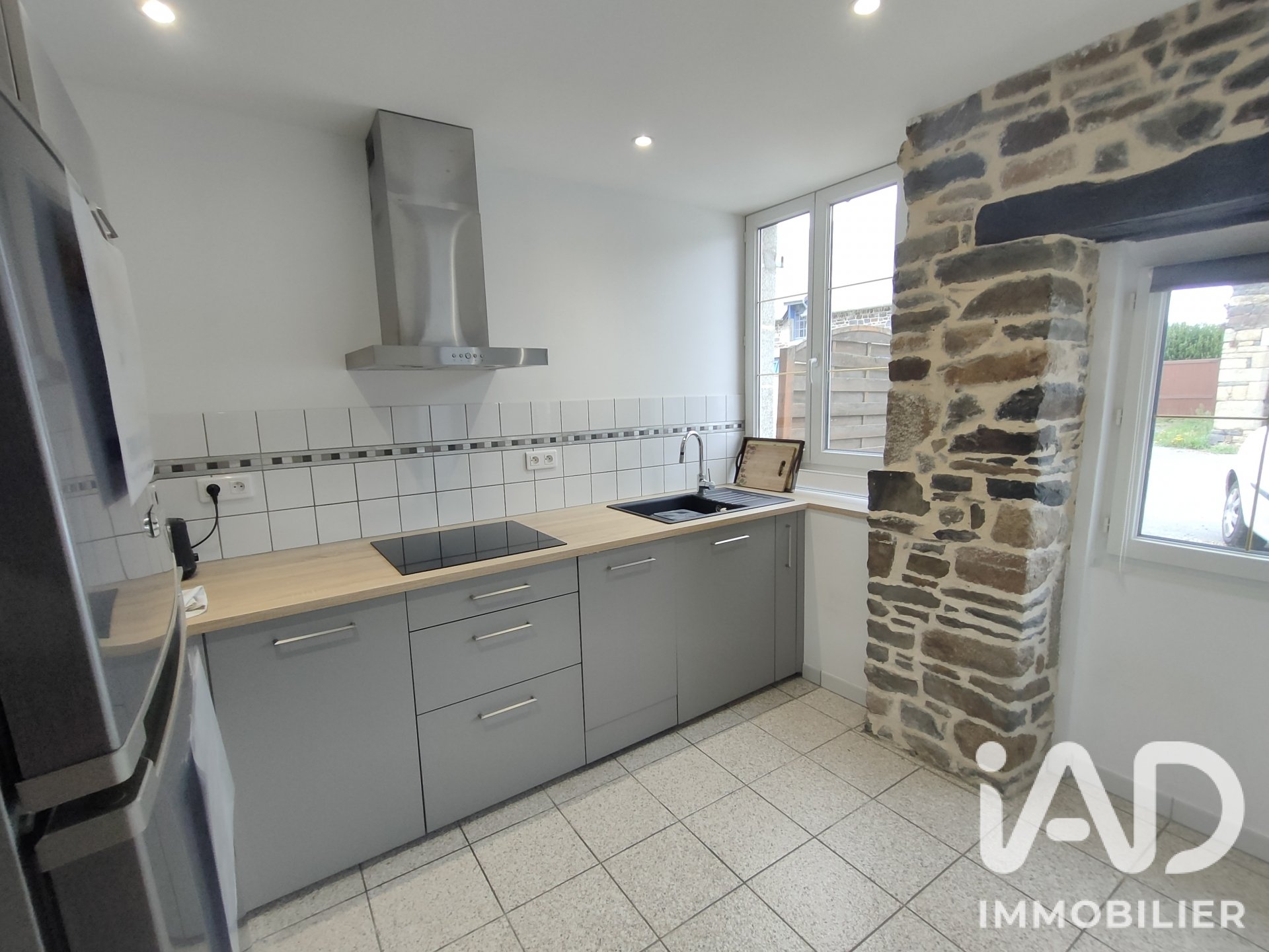 Maison à vendre, 76m², Jullouville