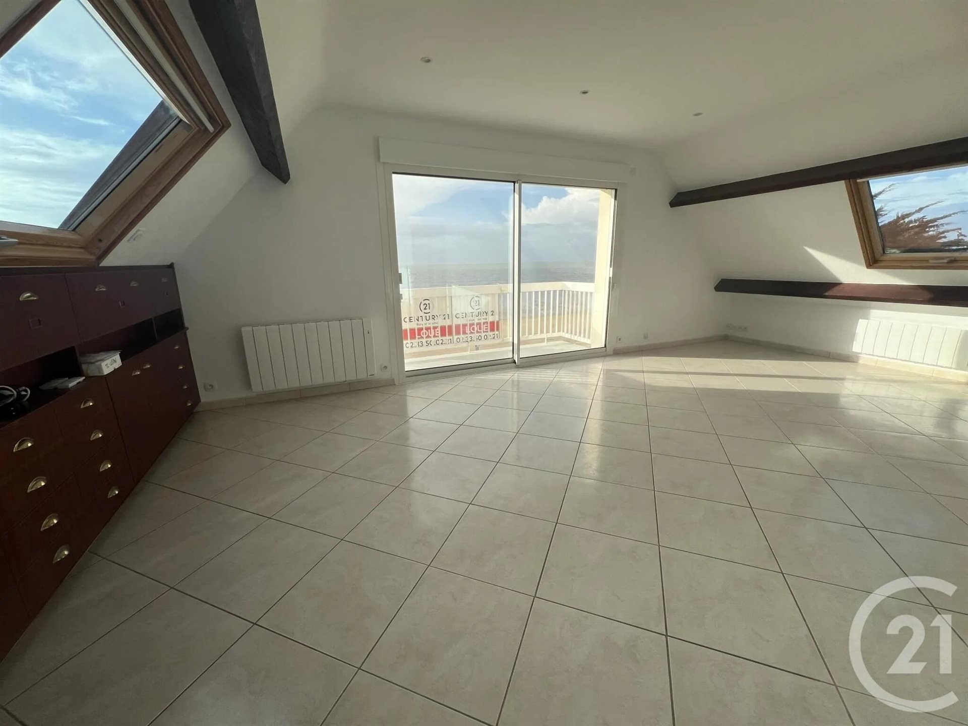 Appartement à louer, 80m², Jullouville