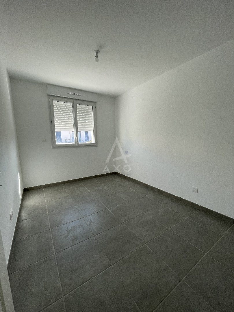 Maison à louer, 83m², Montréverd