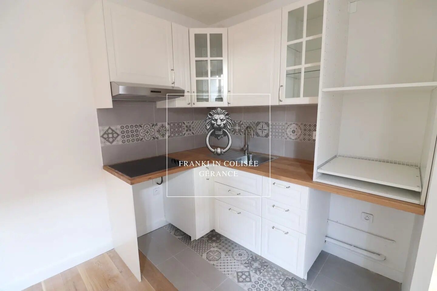 Appartement à louer, 24m², Suresnes