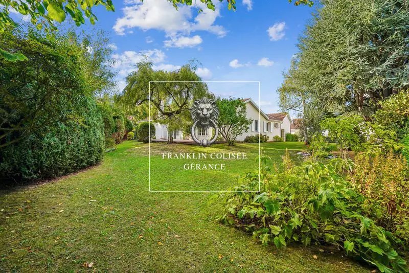 Maison à louer, 179m², Saint-Nom-la-Bretèche